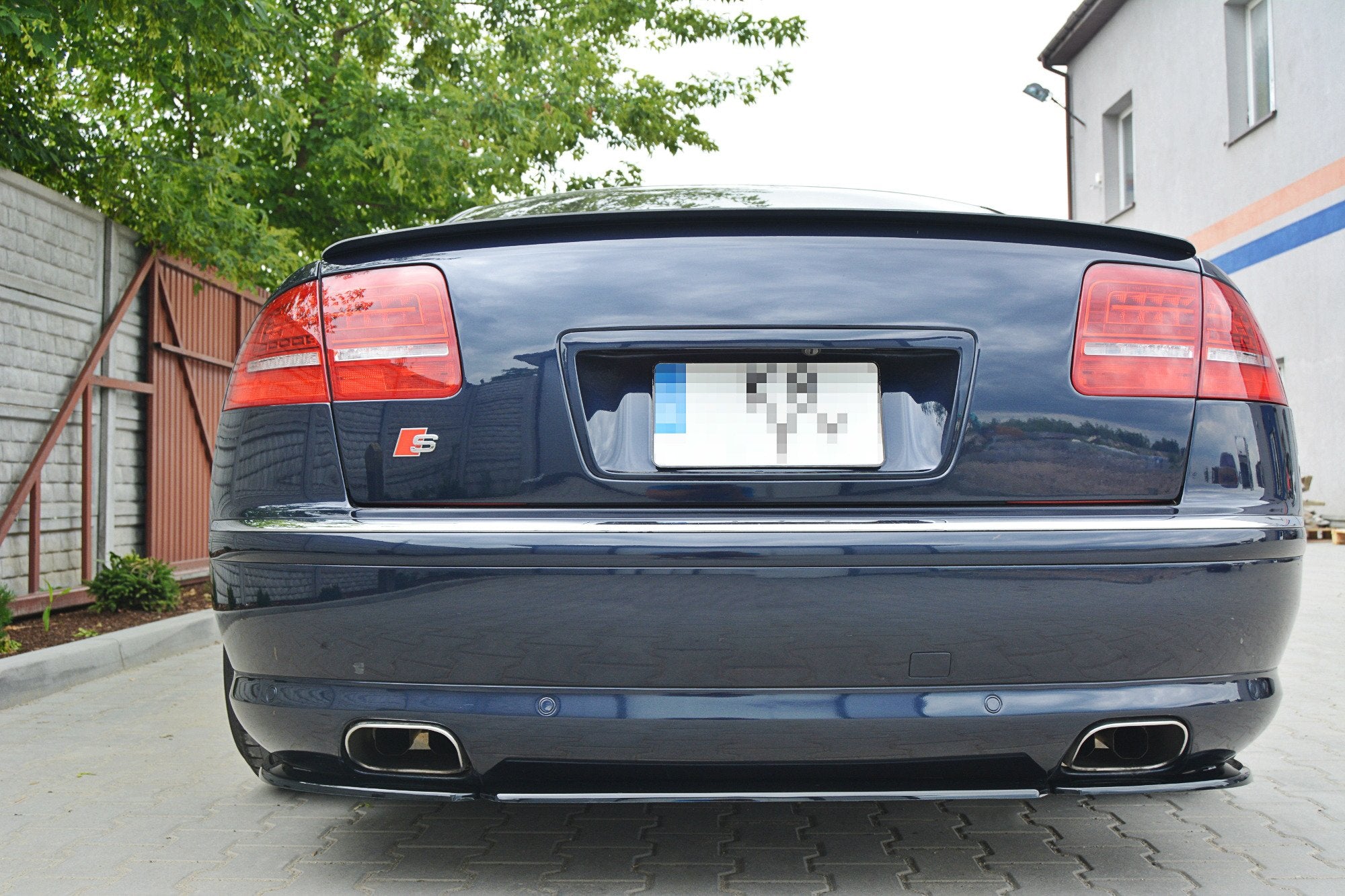 CENTRAL REAR SPLITTER AUDI S8 D3 (without vertical bars)