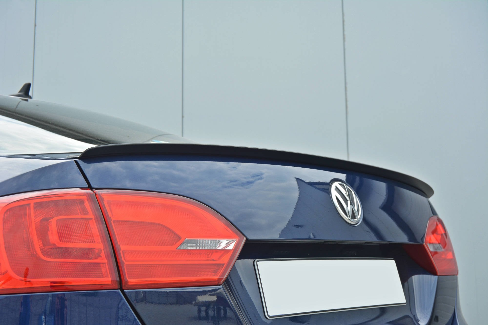 Spoiler Cap VOLKSWAGEN JETTA MK6 SEDAN PREFACE