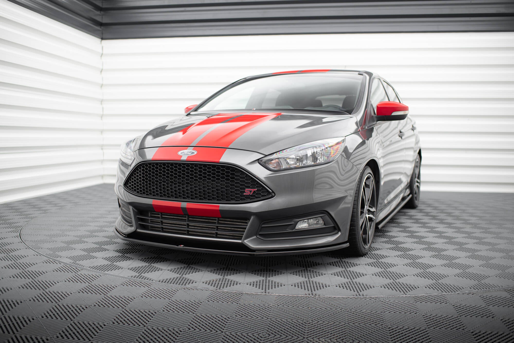 Front Splitter V.2 Ford Focus ST Mk3 FL