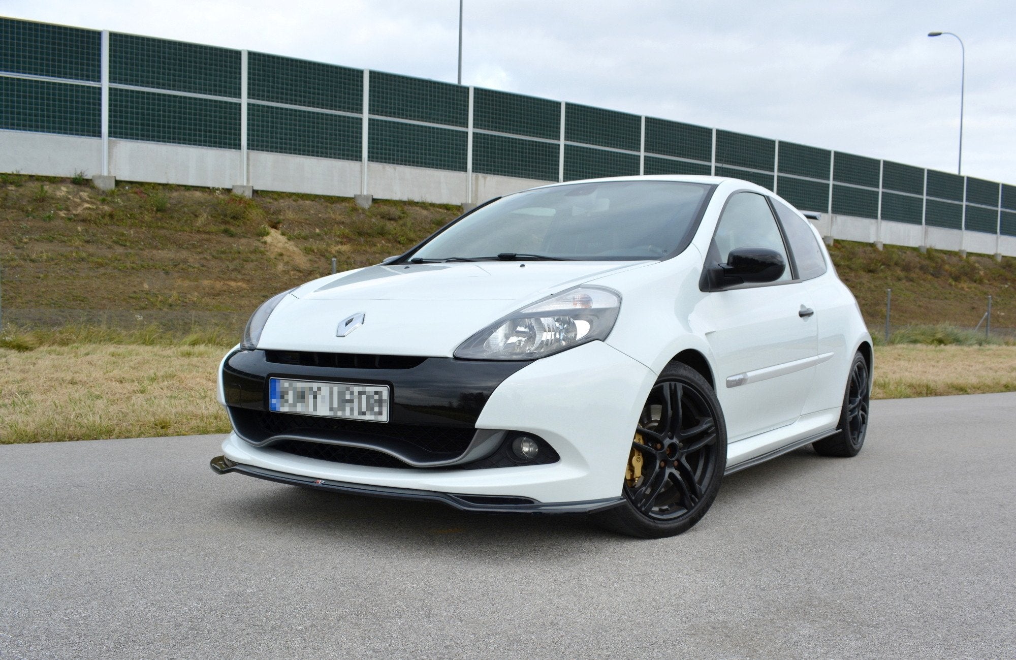 FRONT SPLITTER V.1 RENAULT CLIO MK3 RS FACELIFT