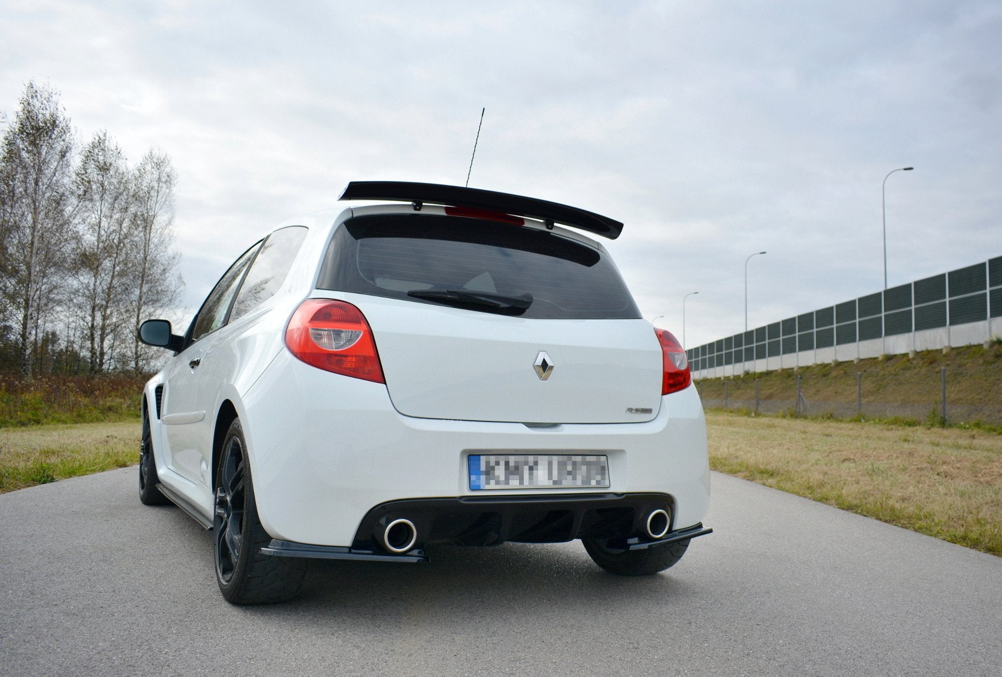 REAR SIDE SPLITTERS RENAULT CLIO MK3 RS FACELIFT