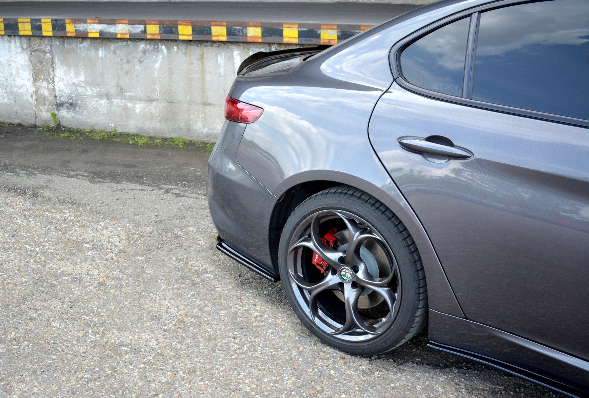 REAR SIDE SPLITTERS ALFA ROMEO GIULIA VELOCE