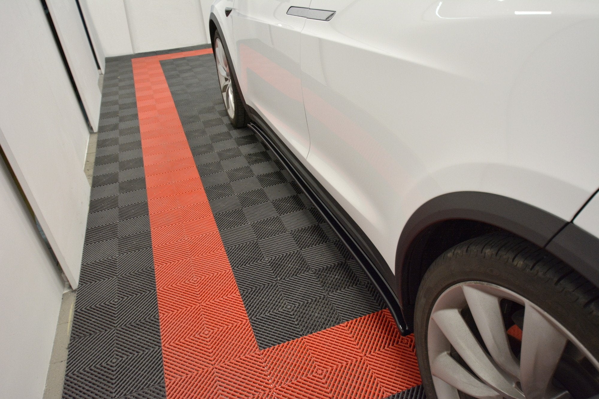 SIDE SKIRTS DIFFUSERS V.1 TESLA MODEL X