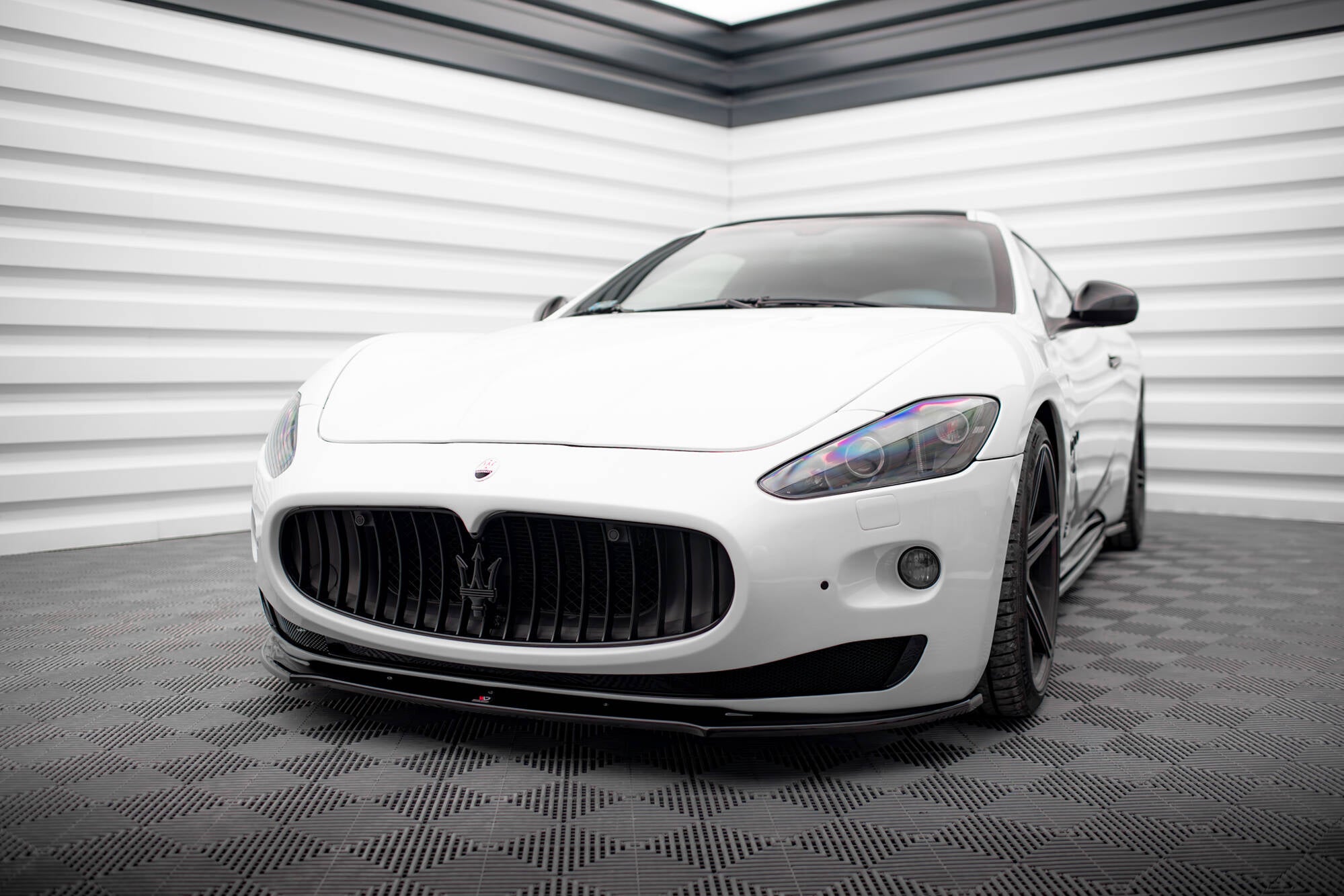 FRONT SPLITTER Maserati Granturismo Mk1