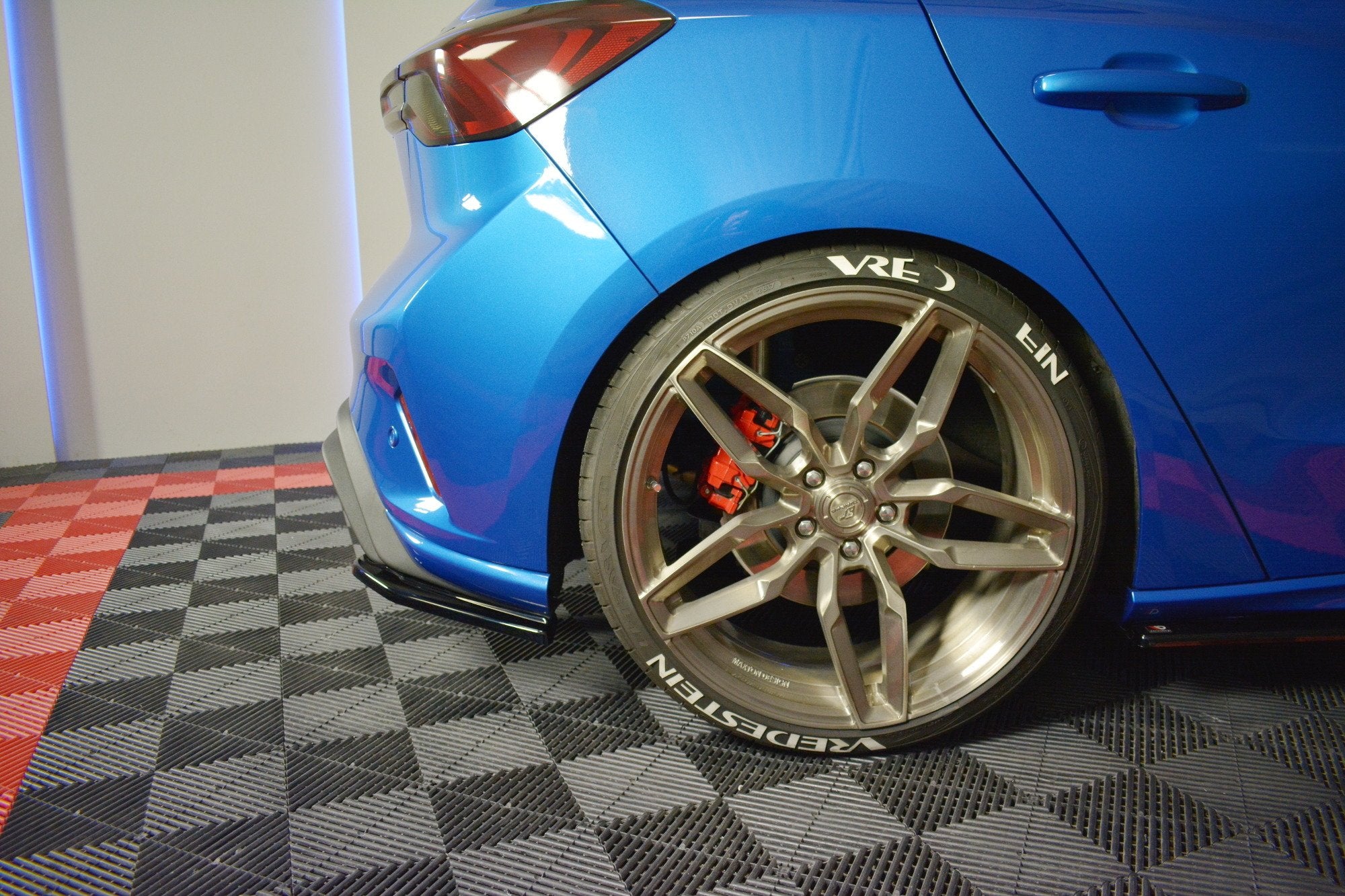 Rear Side Splitters V.2 Ford Focus ST-Line Mk4