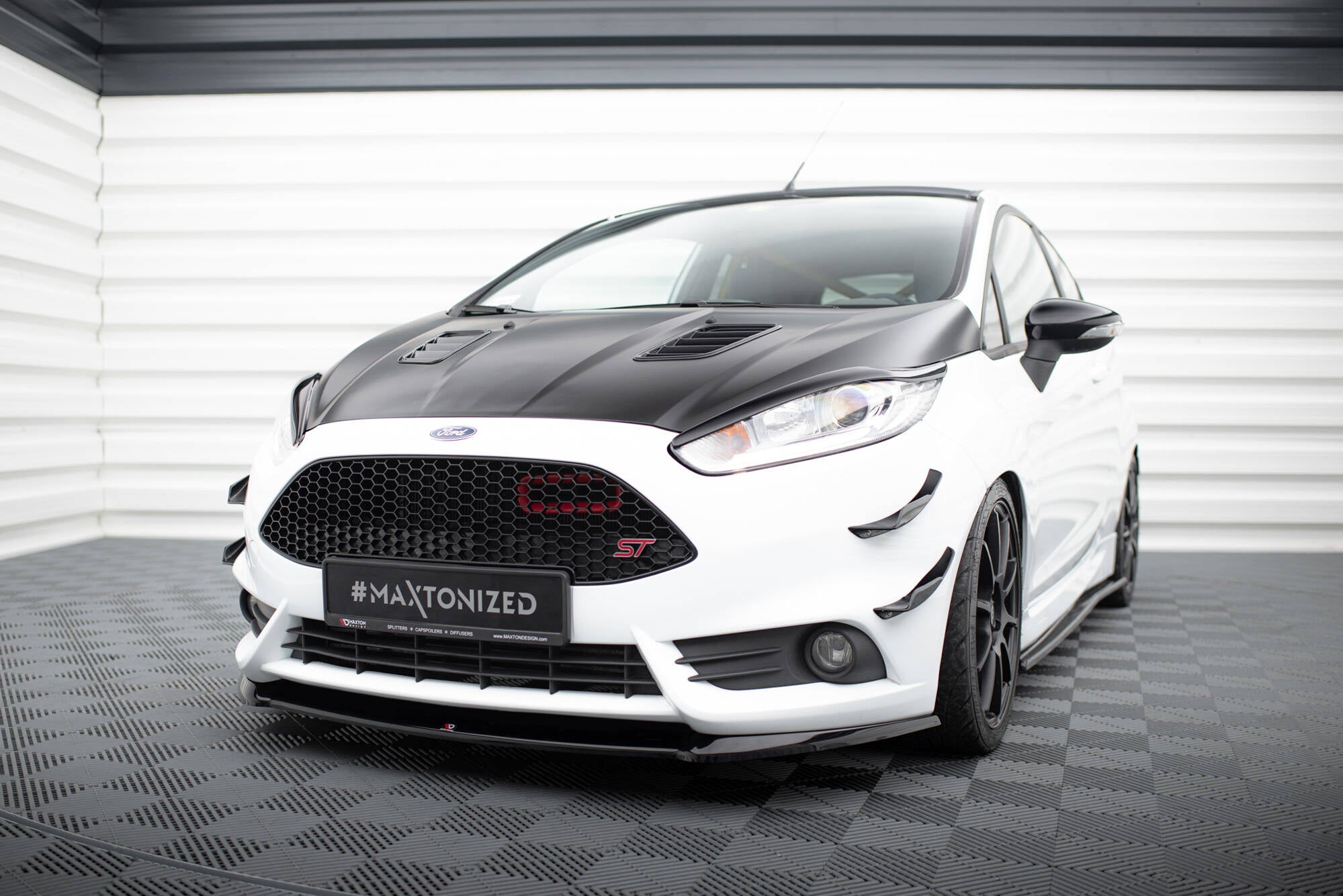 Front Bumper Wings (Canards) Ford Fiesta 7 ST Facelift