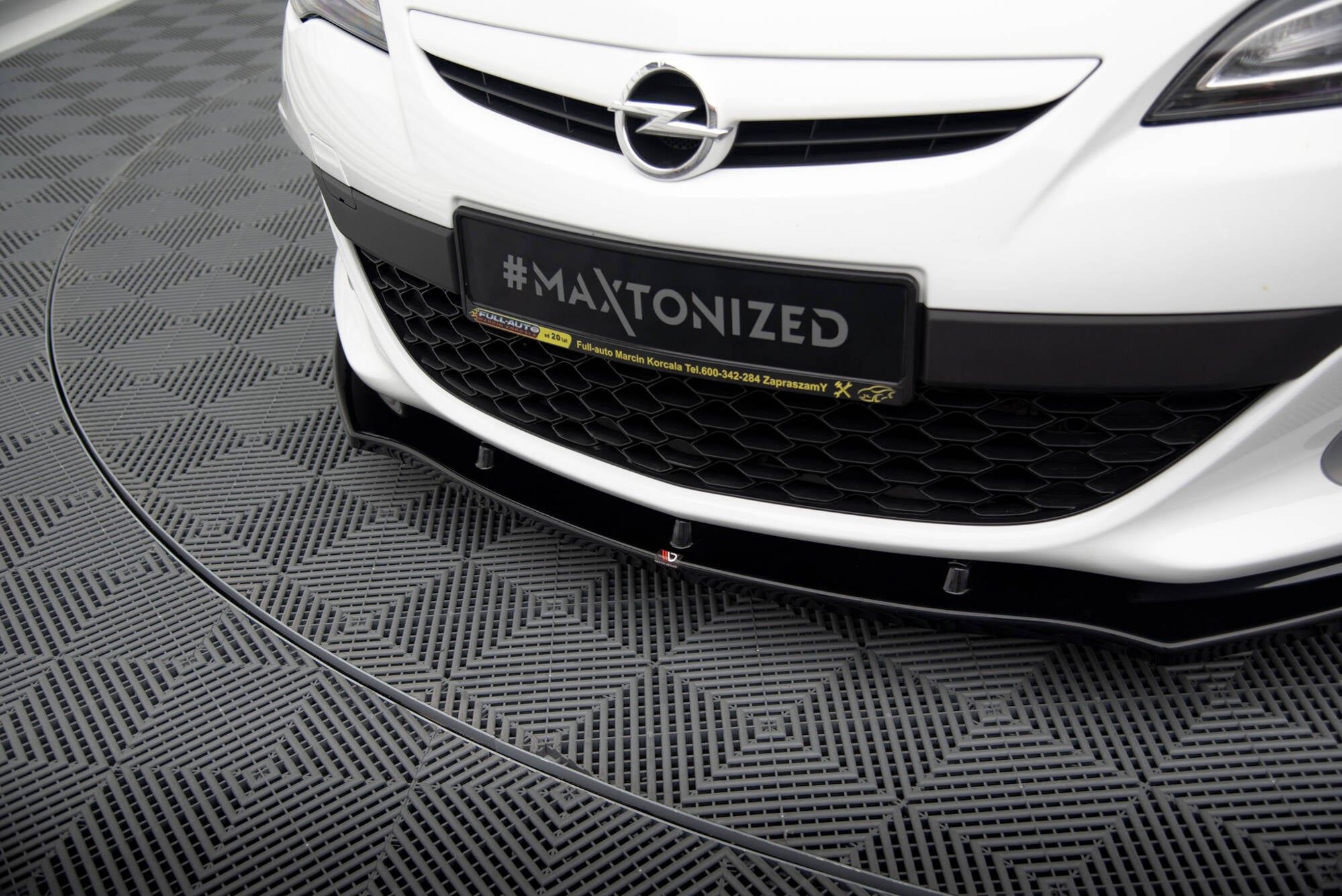 FRONT SPLITTER OPEL ASTRA J OPC / VXR v.1