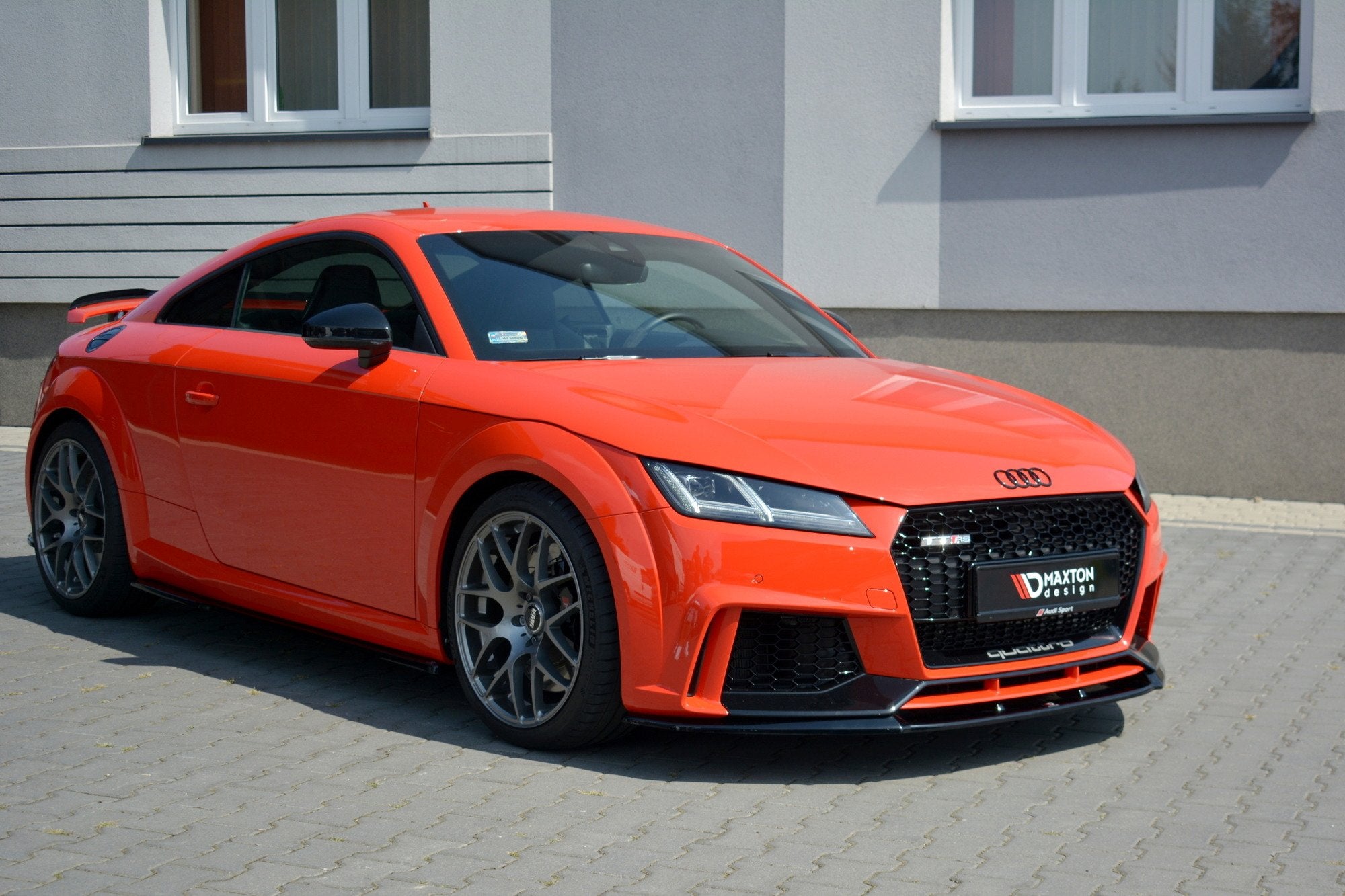 Front Splitter V.2 Audi TT RS 8S