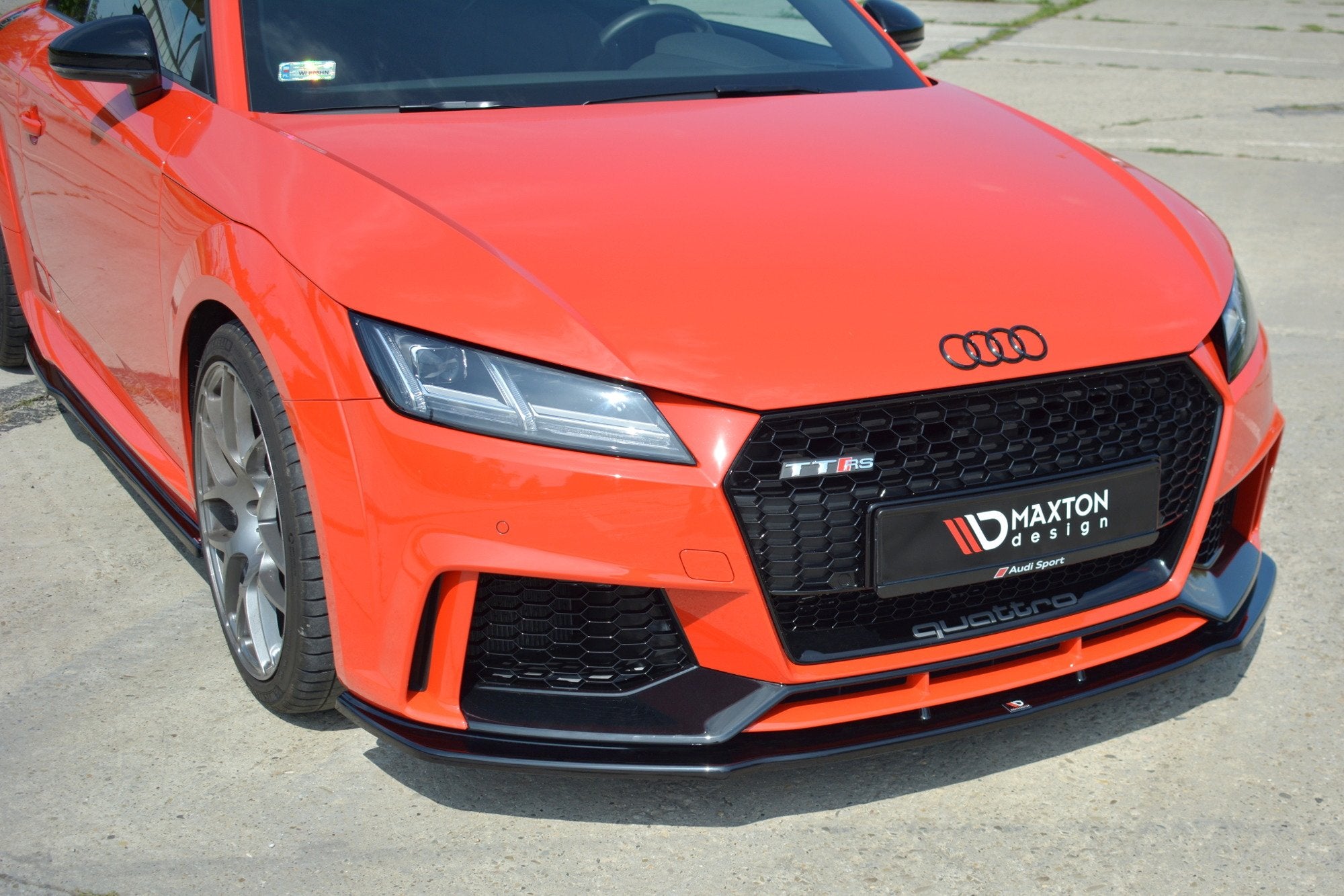 Front Splitter V.1 Audi TT RS 8S