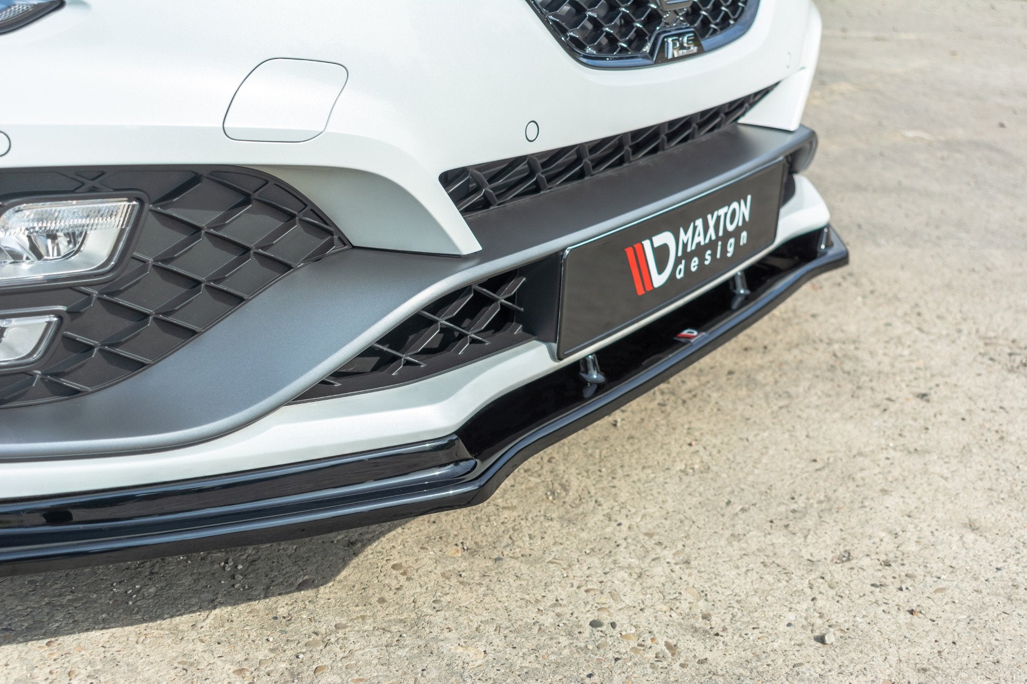 FRONT SPLITTER V.1 Renault Megane IV RS