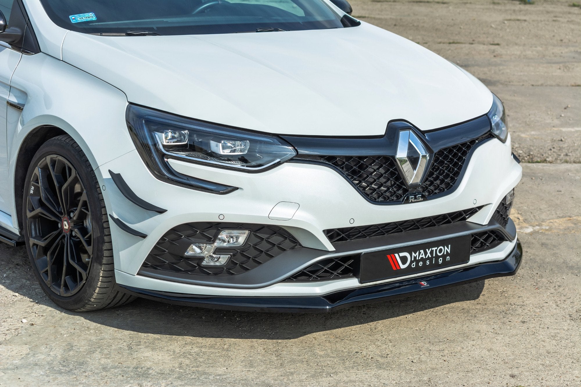 FRONT SPLITTER V.2 Renault Megane IV RS