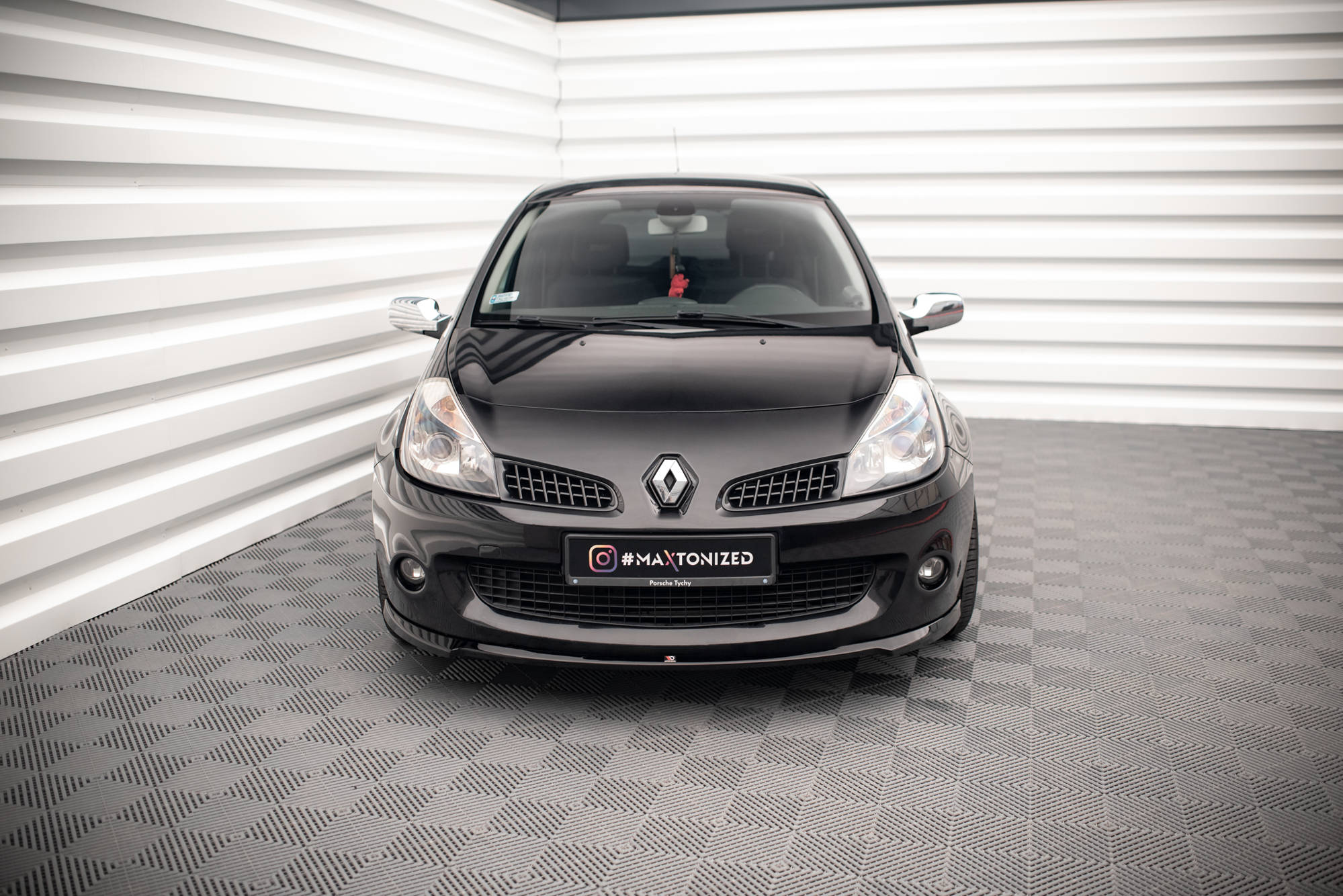 FRONT SPLITTER RENAULT CLIO III RS