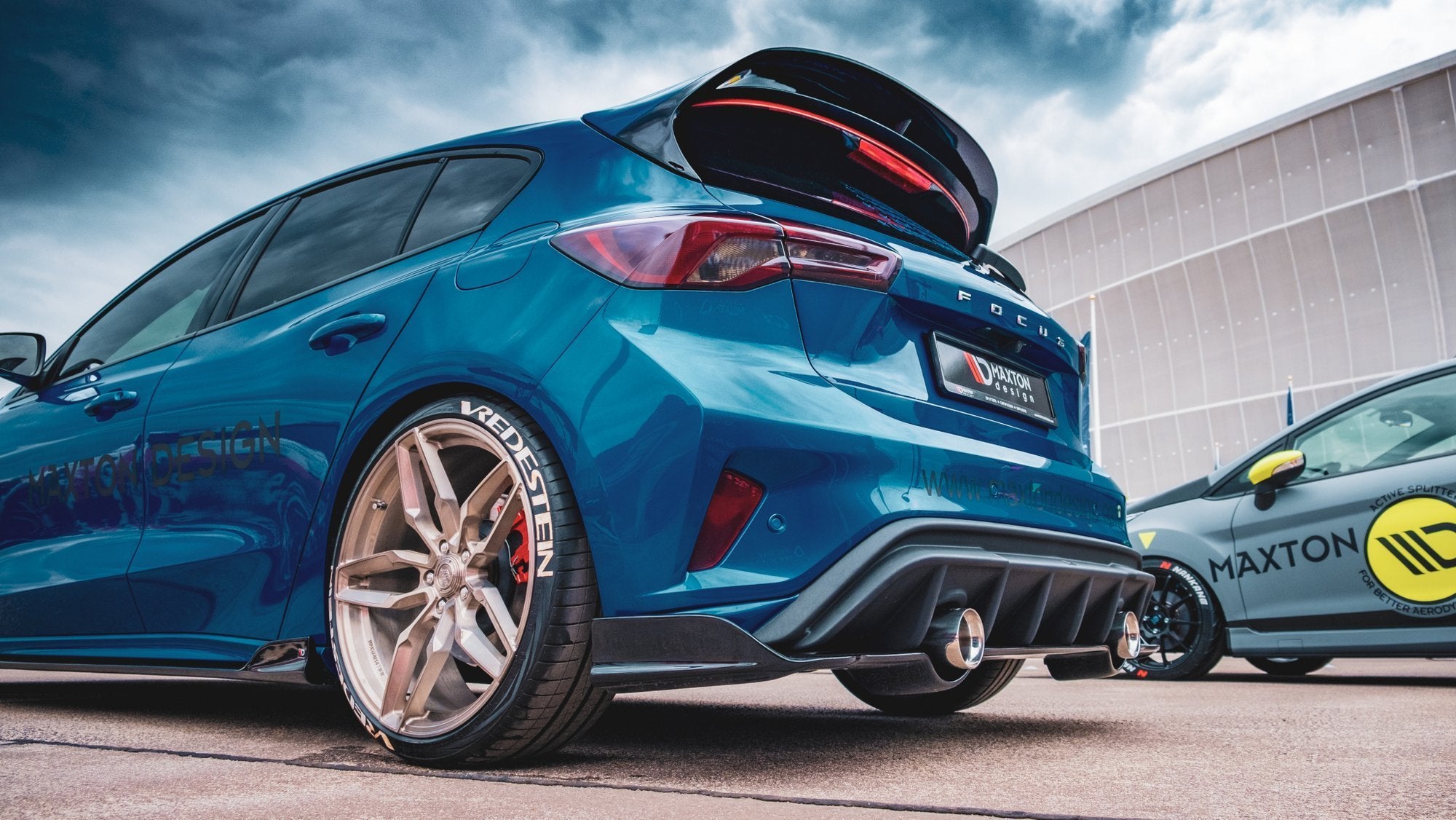 Rear Splitter  Ford Focus Hatchback St-line Mk4