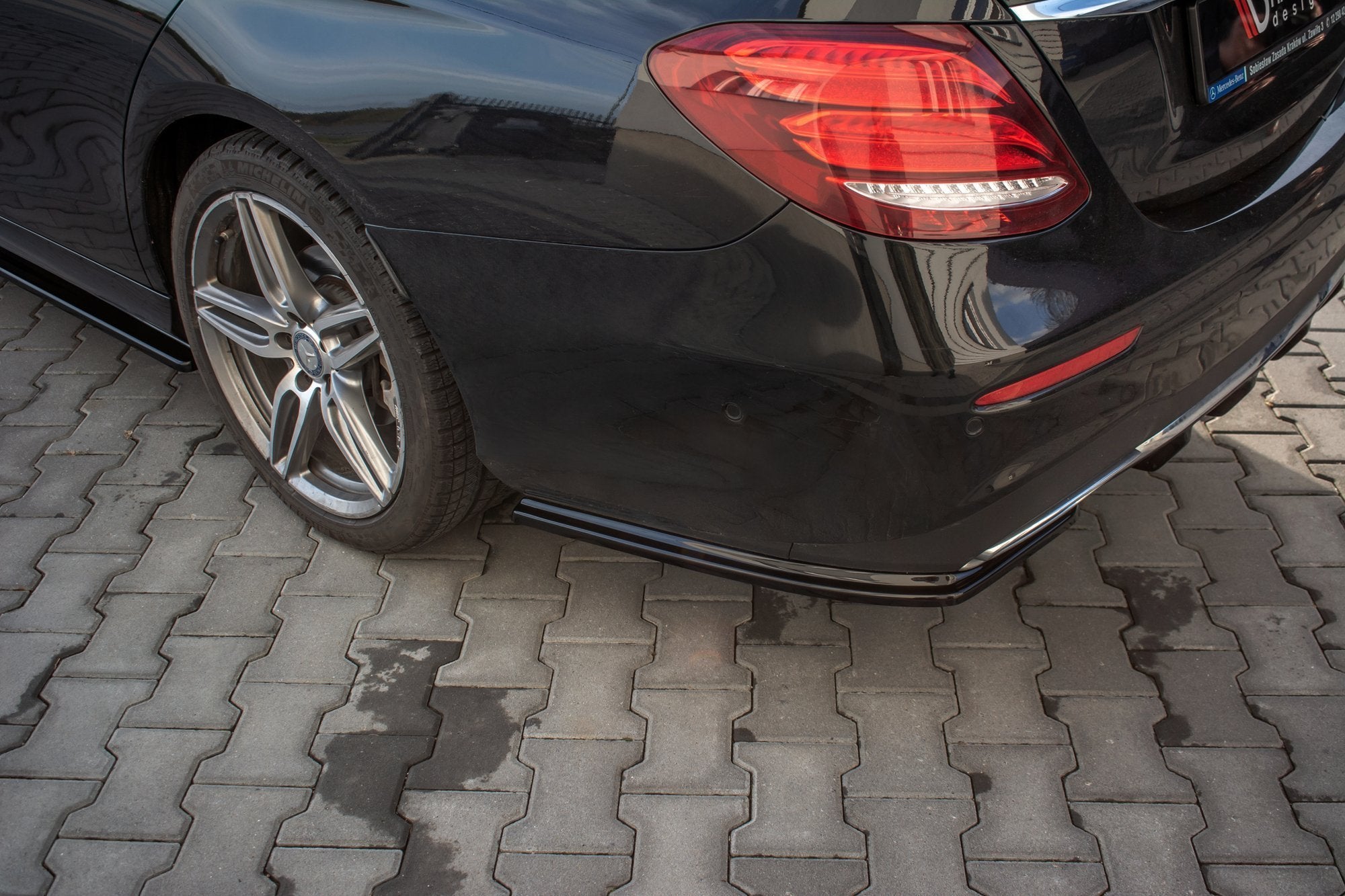 Rear Side Splitters Mercedes-Benz E43 AMG / AMG-Line W213