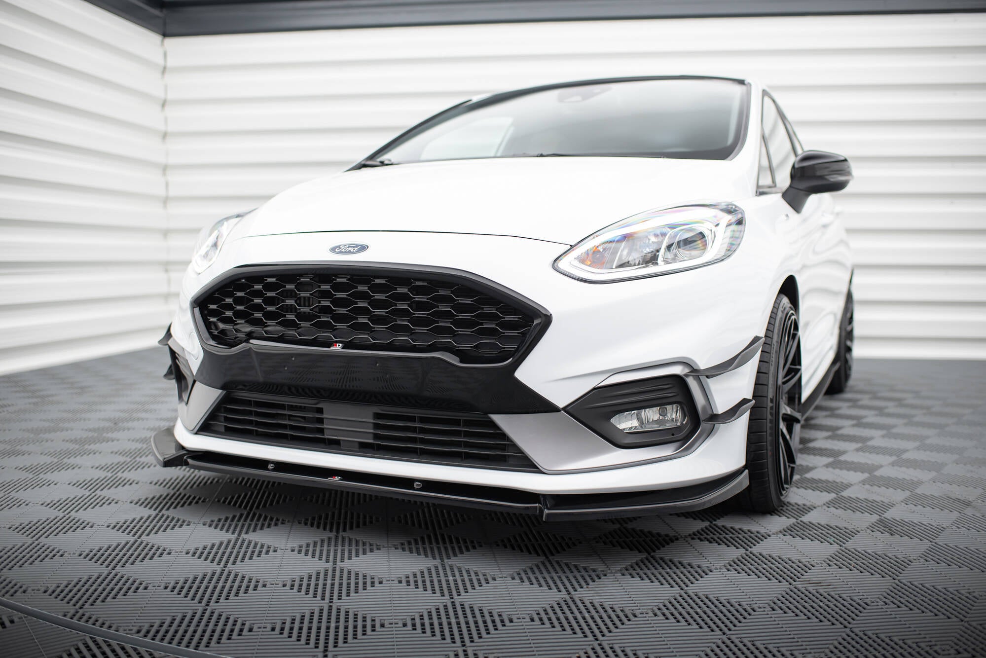 Front Splitter V.7 Ford Fiesta Mk8 ST / ST-Line