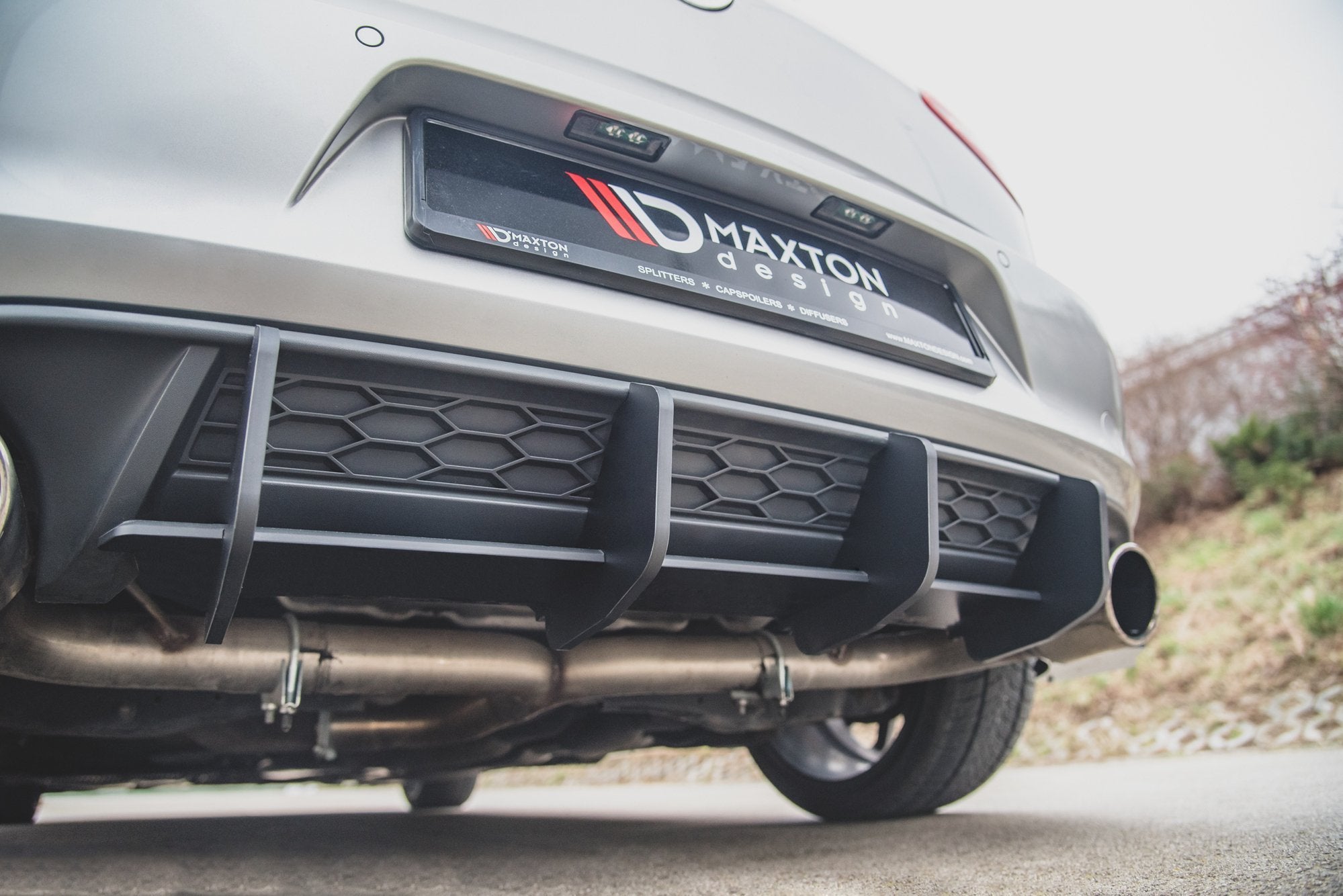 Racing Durability Rear Diffuser V.2 VW Golf 7 GTI