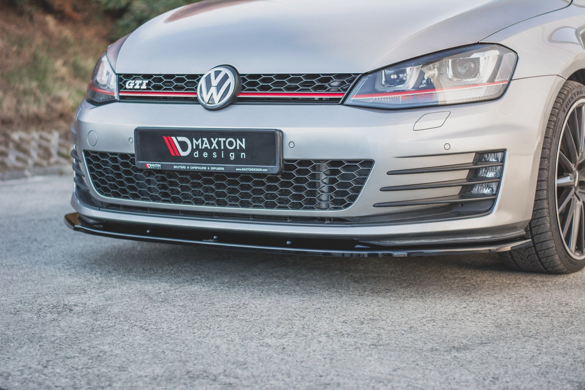 Front Splitter V.1 VW Golf 7 GTI