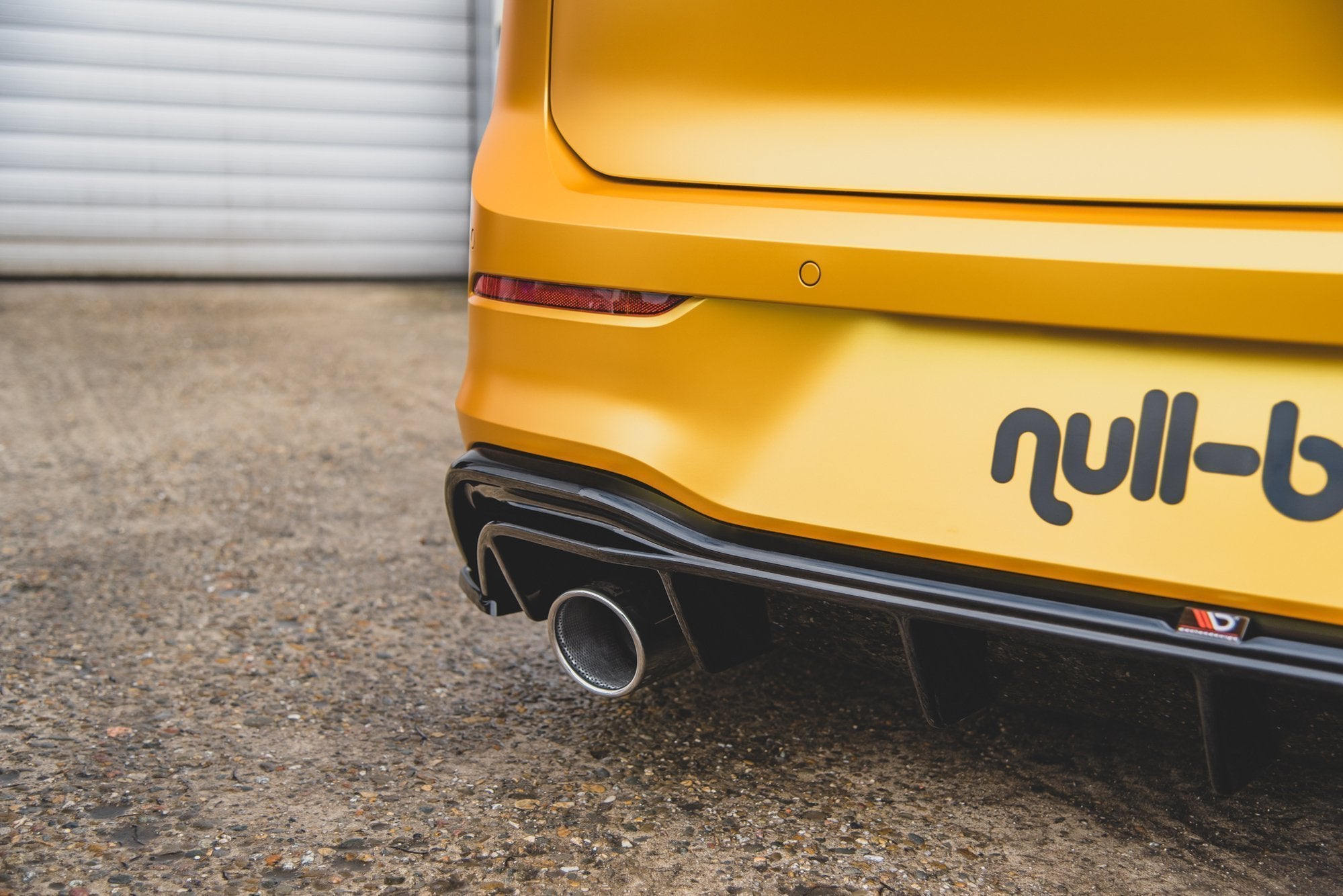 Rear Valance (GTI LOOK) with Exhaust VW Golf 8