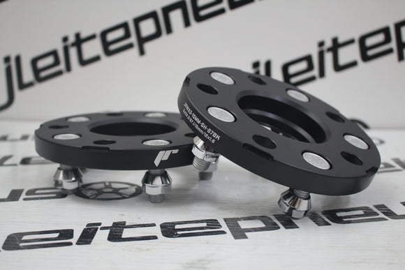 Kit Alargadores/Espaçadores Japan Racing 1.5cm 5x114.3 67.1 (12x1.50)