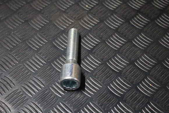 Pernos JR 12x1.25