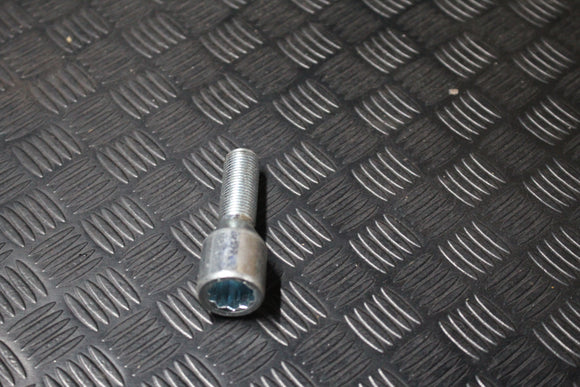Pernos JR 12x1.25