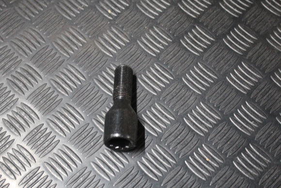 Pernos JR 14x1.25