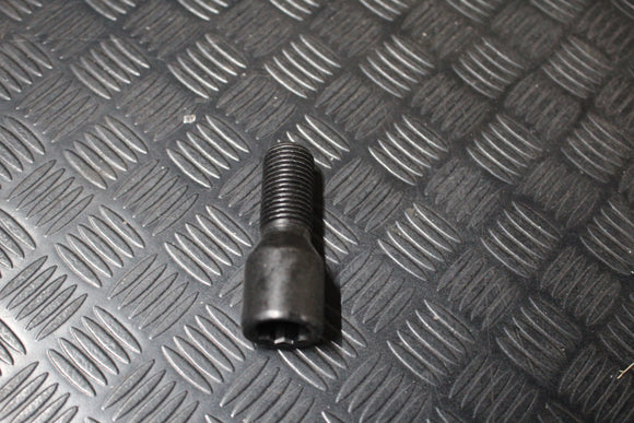 Pernos JR 14x1.50