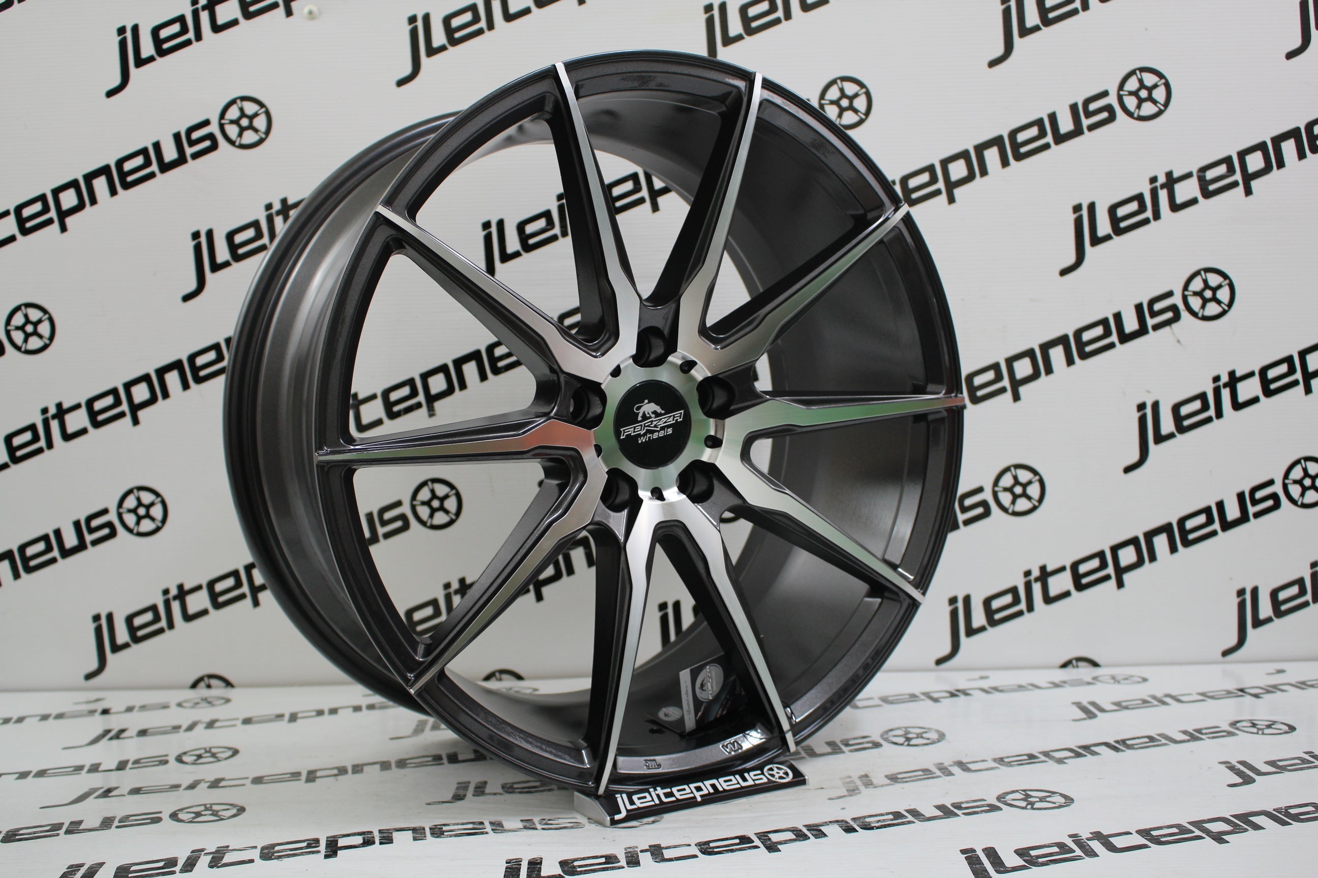 Jantes Novas Forzza City 19 5x112 8.5 ET40 - Fazemos Montagem/Envio
