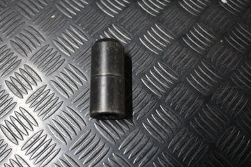 Comprar preto Porcas JR 14x1.50