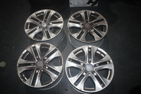 Jantes Originais Mercedes 17 5x112 7.5 ET47 - Fazemos Montagem*/ Envio**