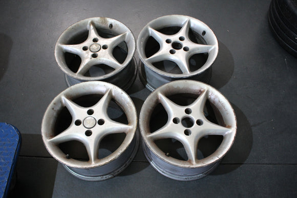 Jantes Stilauto 15 4x100 7 ET33  - Fazemos Montagem*/ Envio**