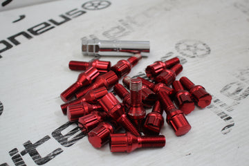 Kit Parafusos Semi-Novos Japan Racing 12x1.5 - Red - 0