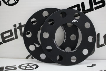 Kit Alargadores / Espaçadores Japan Racing 0.5cm 5x120 72.6 - 0