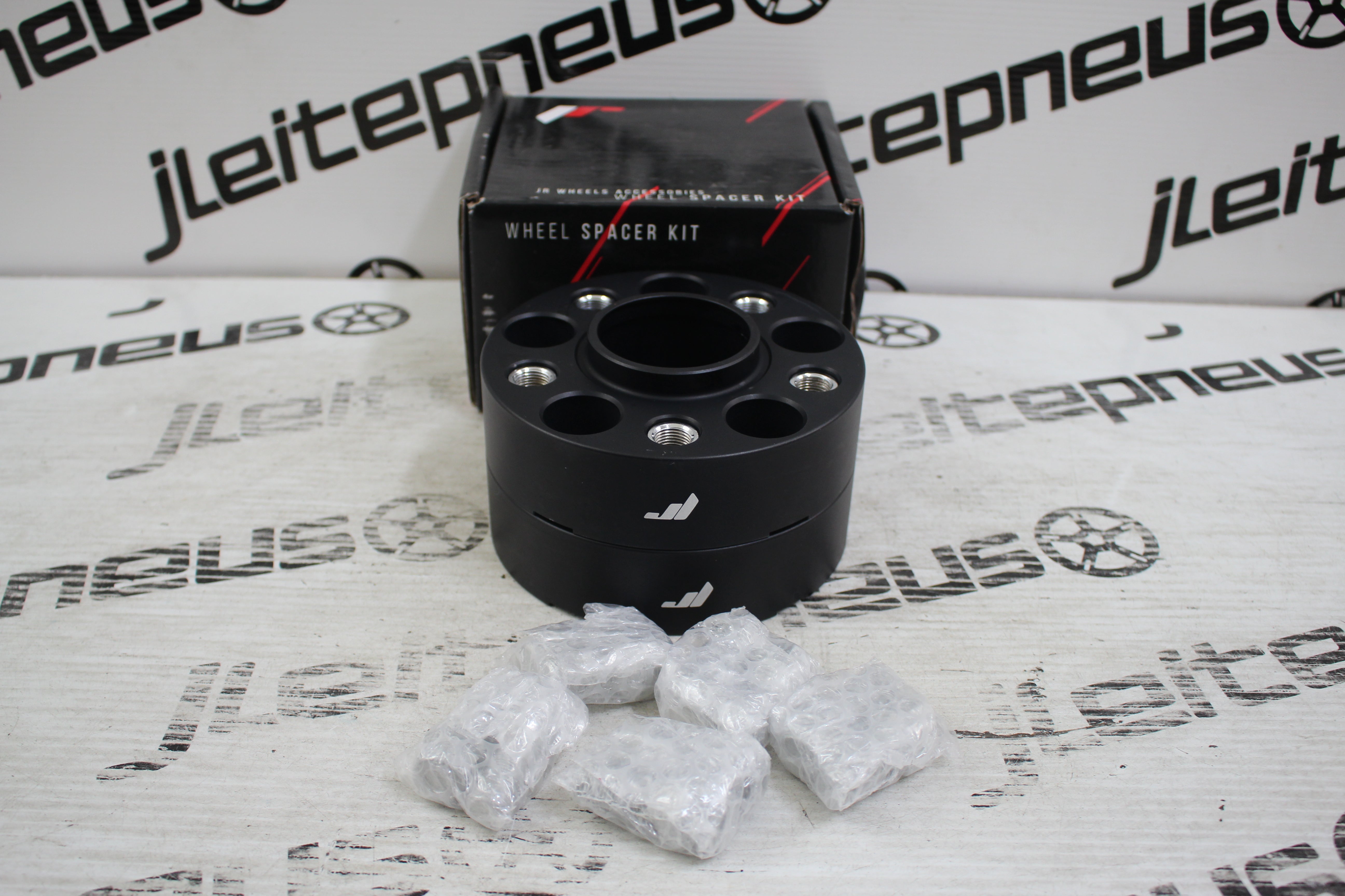 Kit Alargadores/Espaçadores 40mm 5x112 to 5x112 66.6 (M14x1.25) - Fazemos Montagem/Envio