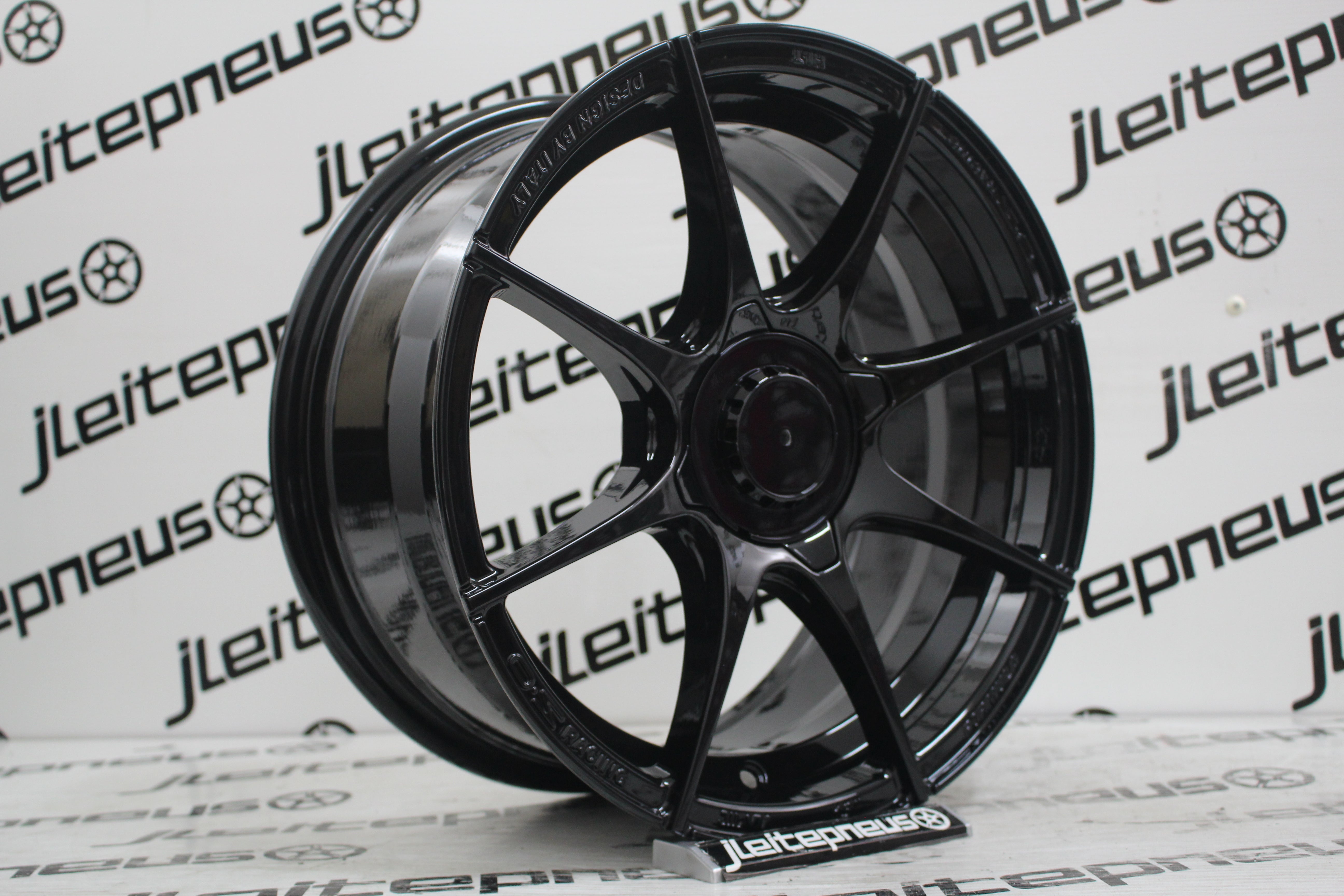 Jantes Novas Style OZ Formula HLT 15 4x100 7 ET35 - Fazemos Montagem/Envio