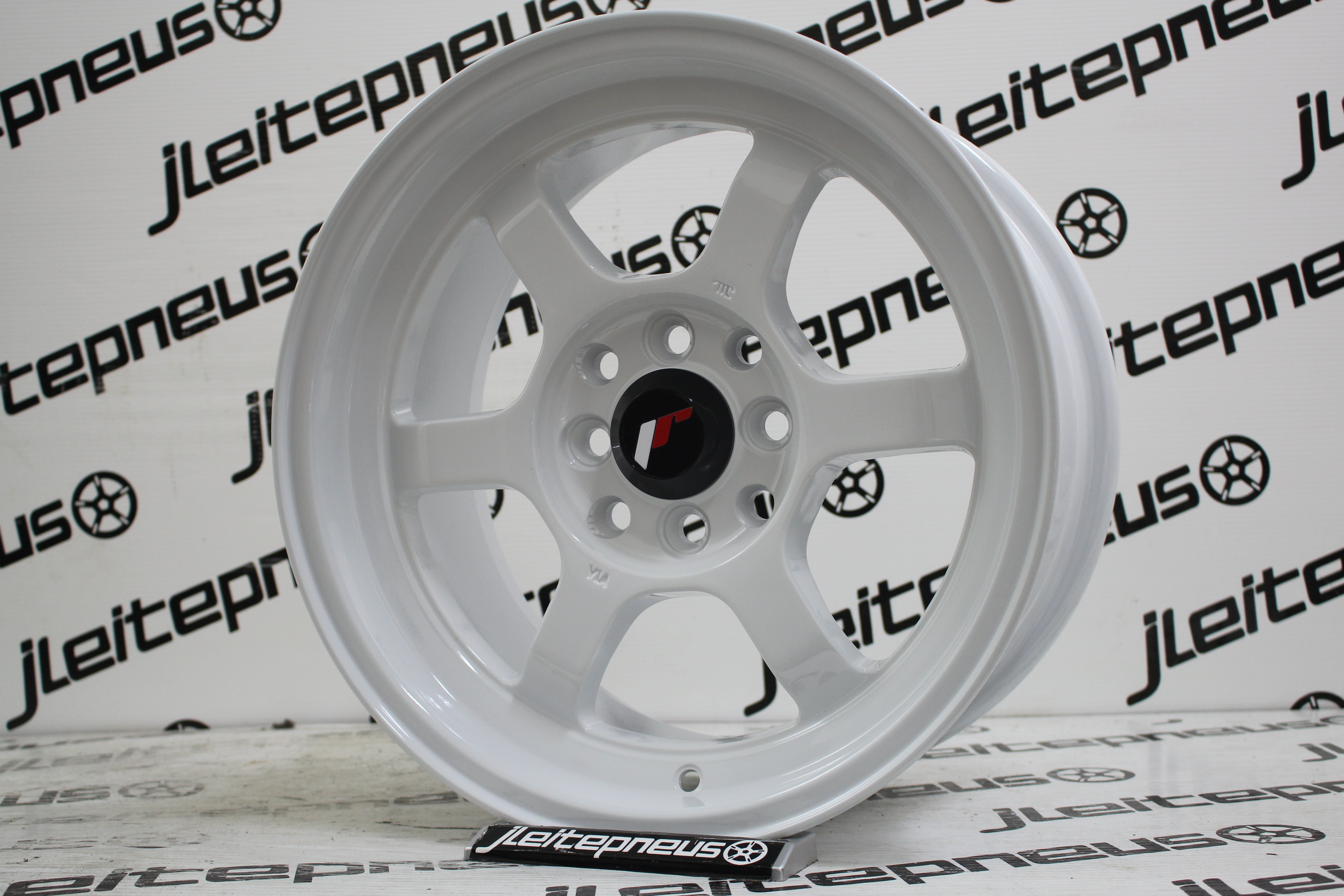 Jantes Novas Japan Racing JR12 15 4x100/114.3 7.5 ET26 - Fazemos Montagem/Envio