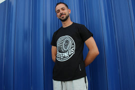 T-Shirt Preta J. Leite Pneus - A Rodar com Qualidade desde 2010 - G3