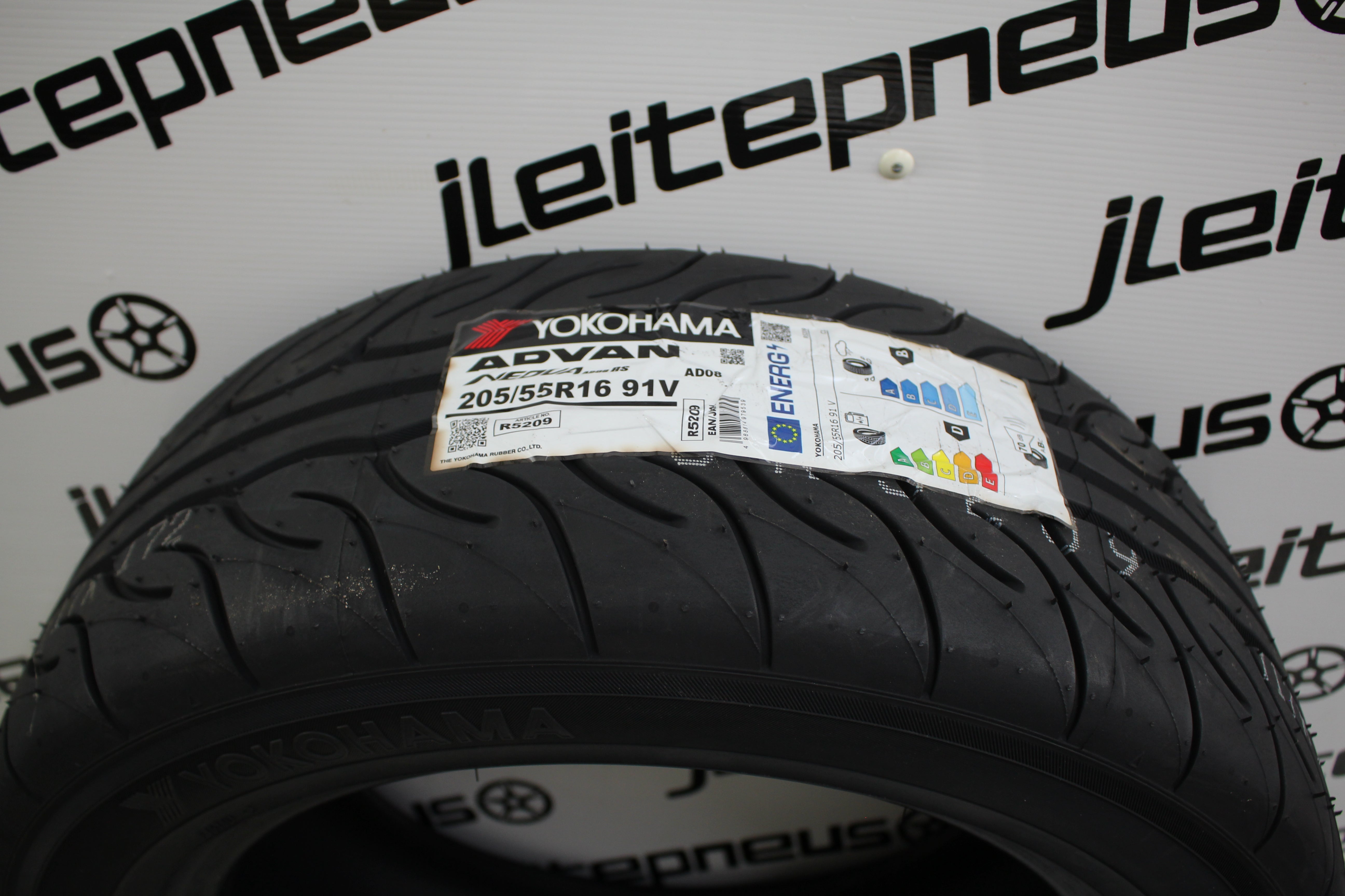 Pneus Novos Semi-Slick Yokohama Advan Neova AD08 RS 205/55/16 - Fazemos Montagem/Envio