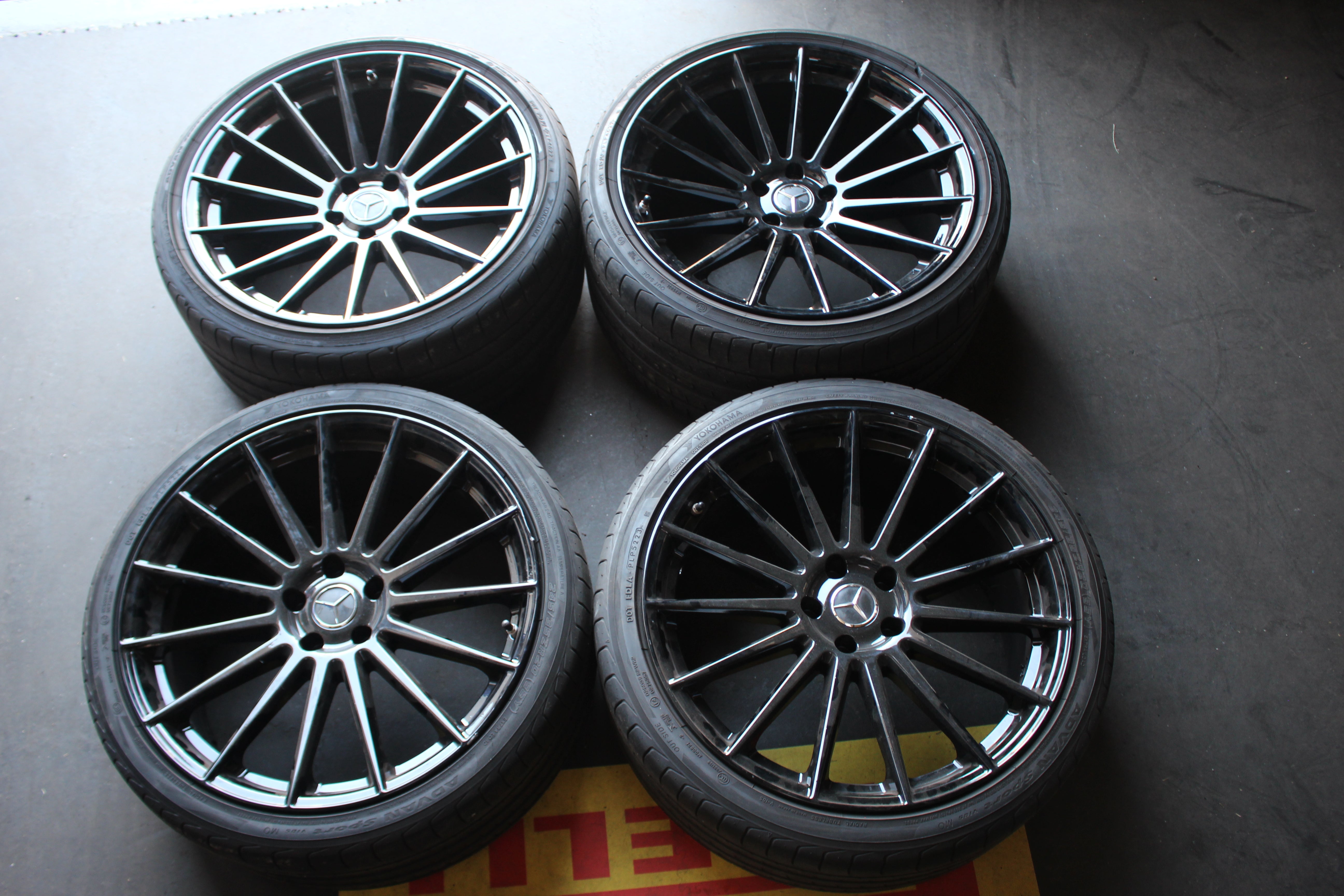 Jantes Mercedes 20 5x112 9+10 ET25+29 + Pneus Yokohama Advan Sport 245/35/20 e 275/30/20