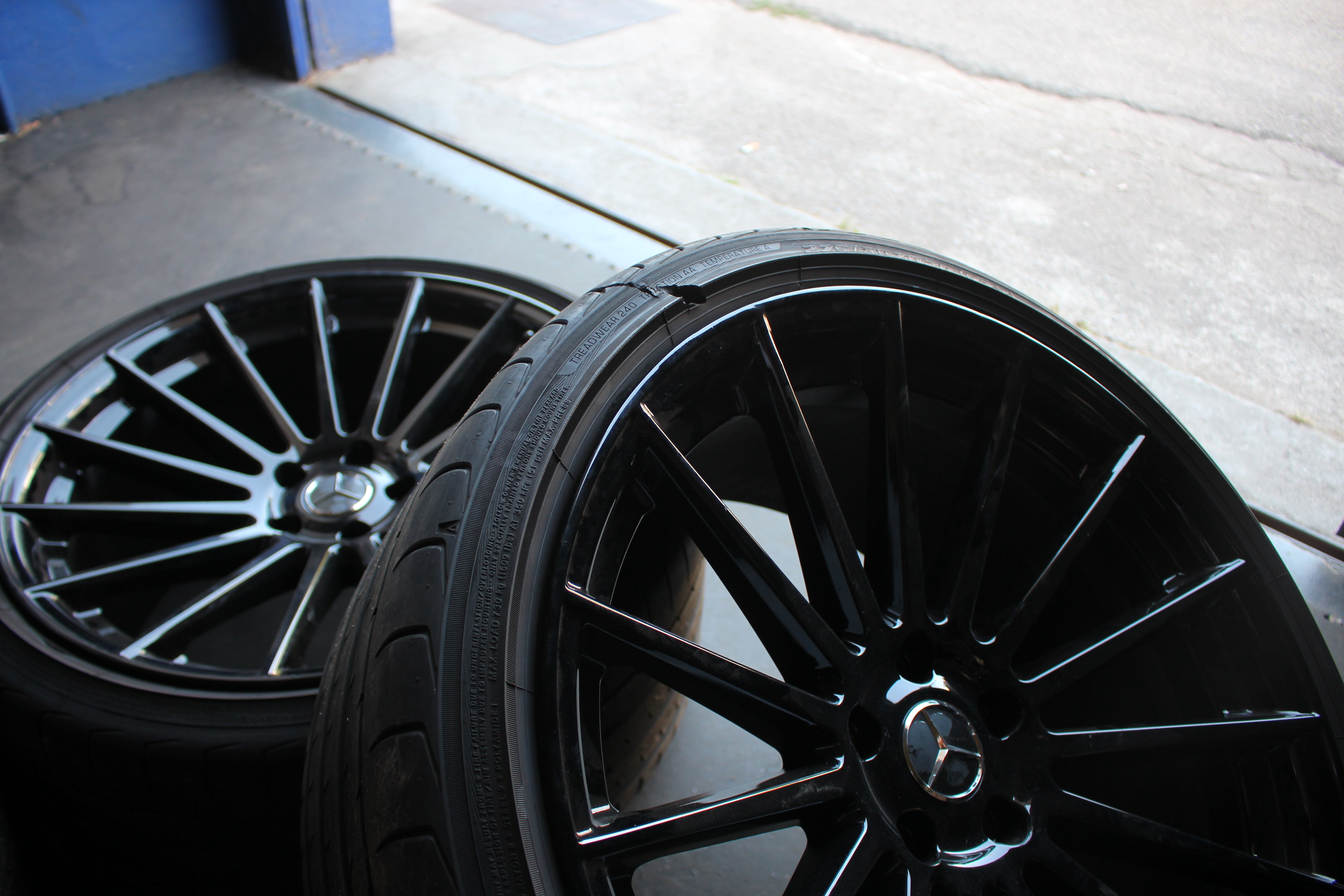 Jantes Mercedes 20 5x112 9+10 ET25+29 + Pneus Yokohama Advan Sport 245/35/20 e 275/30/20