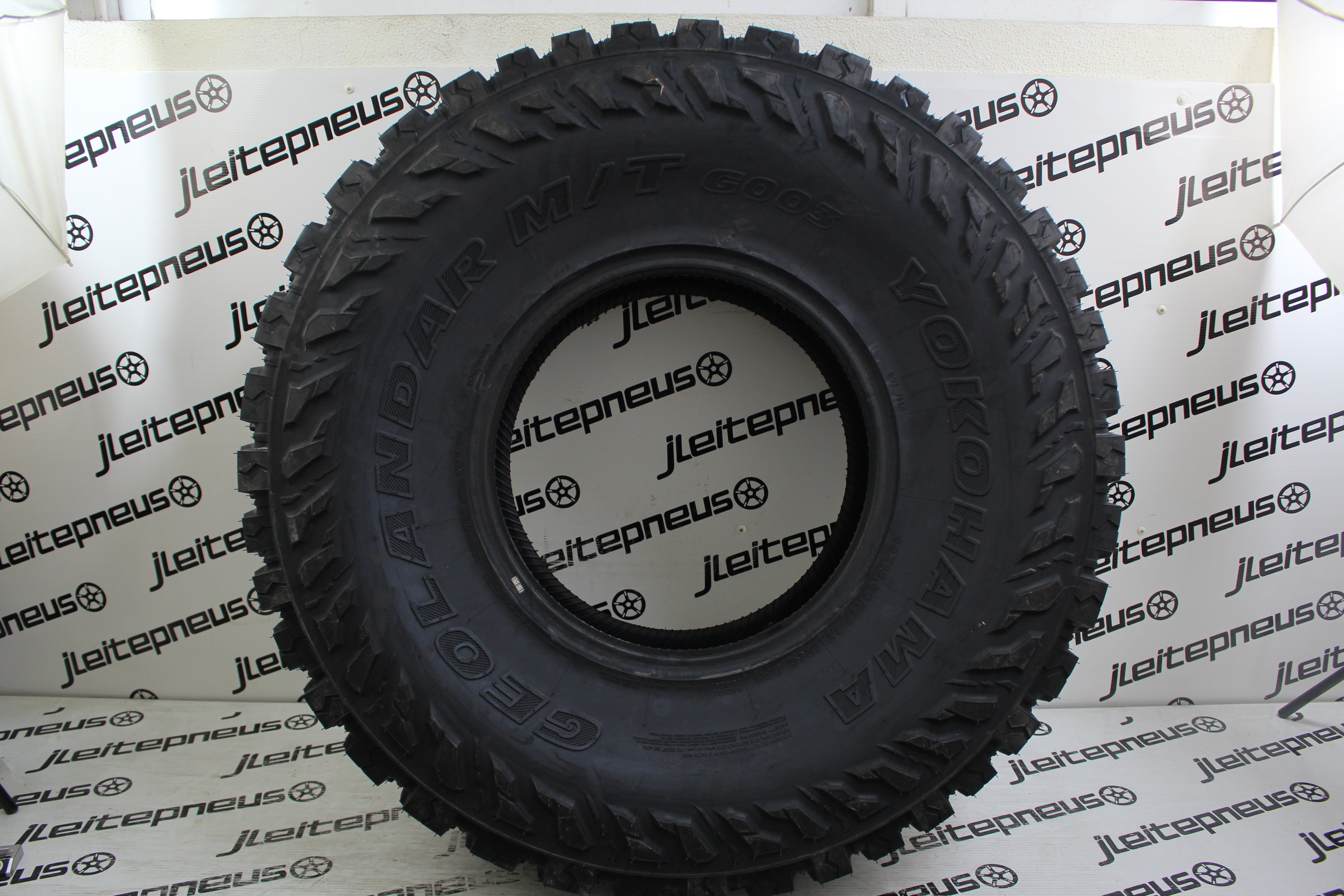 Pneus Novos Yokohama Geolander M/T G003 40/13.5/17 - Fazemos Montagem/Envio