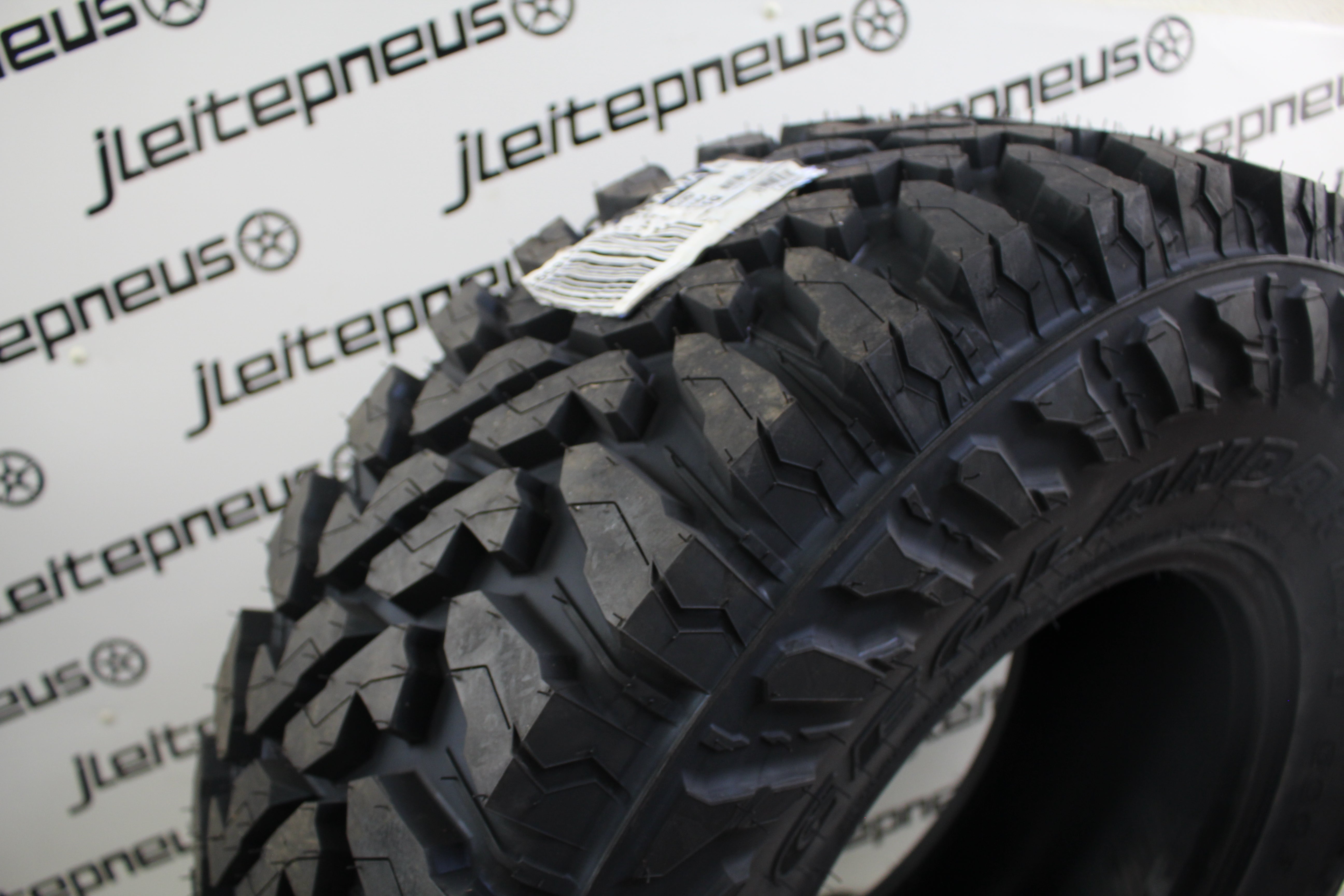 Pneus Novos Yokohama Geolander M/T G003 35/12.5/17 - Fazemos Montagem/Envio