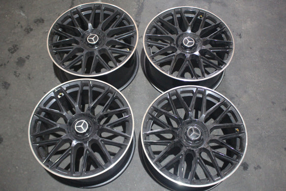 Jantes Mercedes C63 S 19 5x112 8.5+9.5 ET43+45 - Fazemos Montagem/Envio