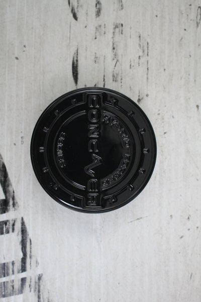 Comprar preto Tampas de Marca