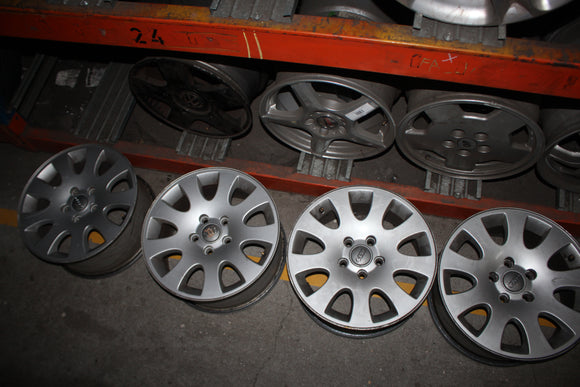 Jantes Originais Audi 16 5x112 7 ET48 - Fazemos Montagem/Envio