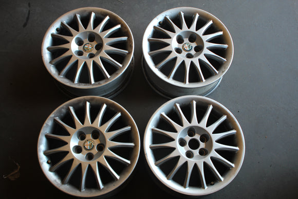 Jantes Originais Alfa Romeo 16 5x98 6.5 ET41.5 - Fazemos Montagem/Envio