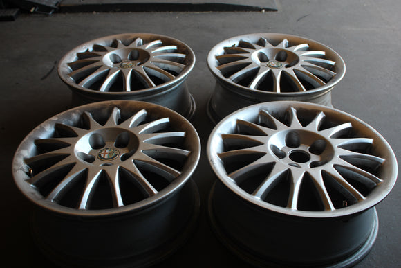 Jantes Originais Alfa Romeo 16 5x98 6.5 ET41.5 - Fazemos Montagem/Envio