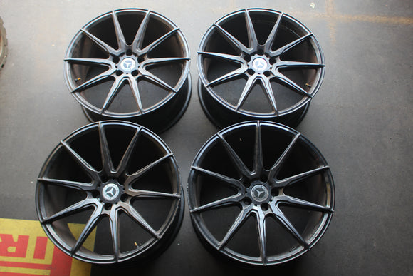 Jantes Originais Forzza City 19 5x112 8.5+9.5 ET35+40 - Fazemos Montagem/Envio