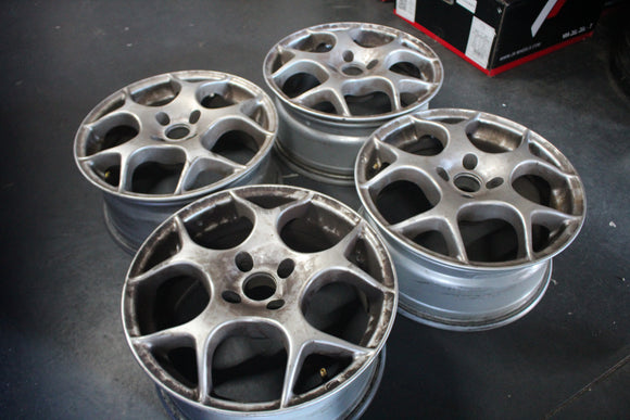 Jantes Originais Tiger 16 4x100 7 ET38 - Fazemos Montagem/Envio