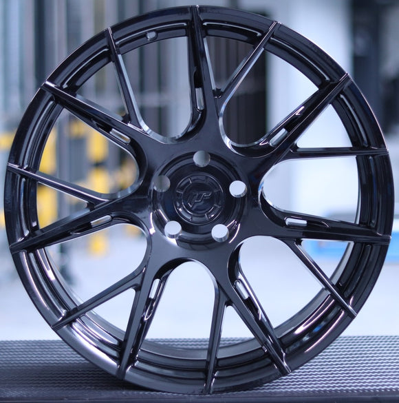 JR Wheels JR42 19x9,5 Gloss Black